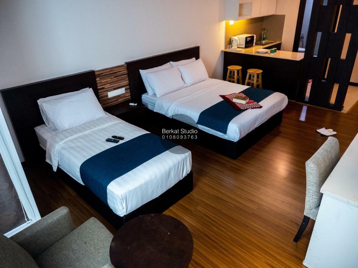 Berkat Studio Hotel Kota Bahru Luaran gambar