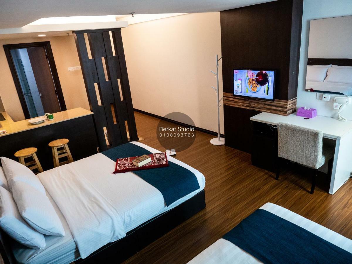 Berkat Studio Hotel Kota Bahru Luaran gambar