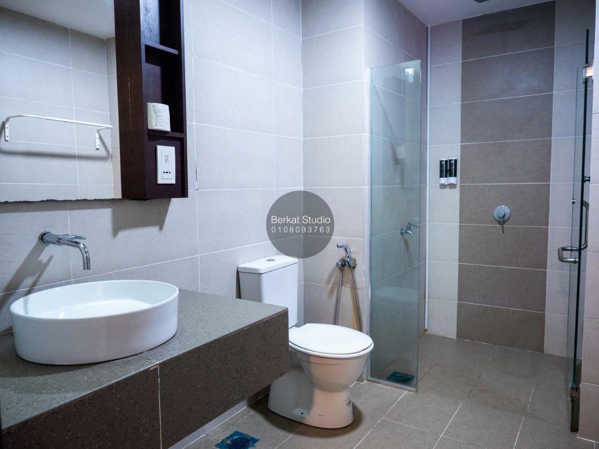 Berkat Studio Hotel Kota Bahru Luaran gambar